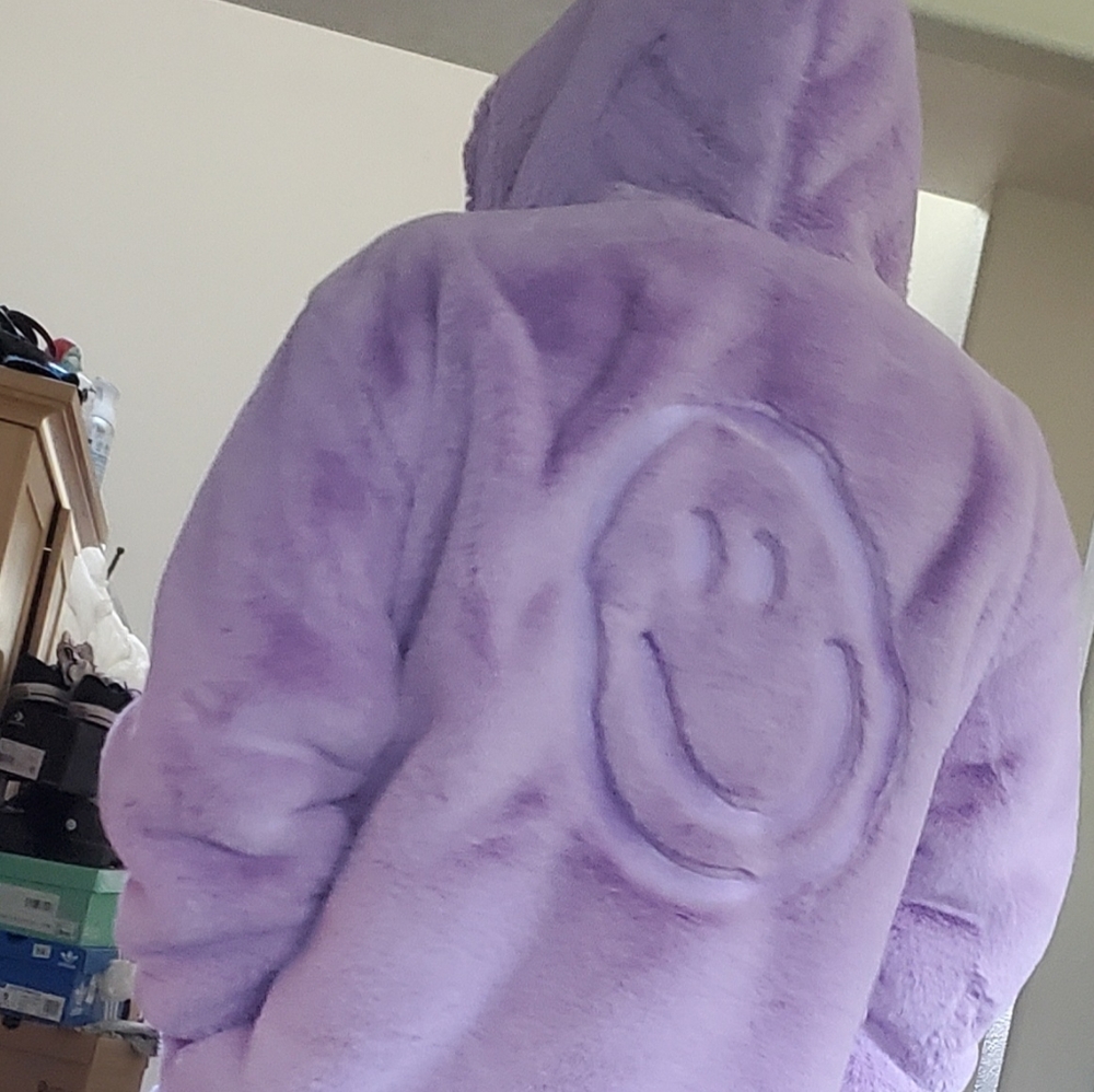 Lazy Oaf Happy Place fur zip hoodie. Size M. Oversized. - Picture 6 of 7